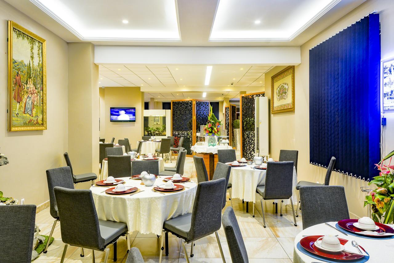 Hotel La Falaise Bonanjo Douala Esterno foto