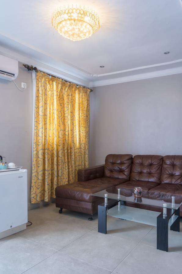 Hotel La Falaise Bonanjo Douala Esterno foto